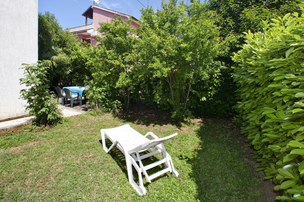 Apartments Mladenka Πόρετς Δωμάτιο φωτογραφία